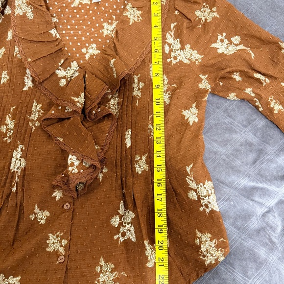 Anthropologie style Womens Brown Floral Ruffle Blouse S Cotton Swiss Dot Pintuck - Picture 13 of 14